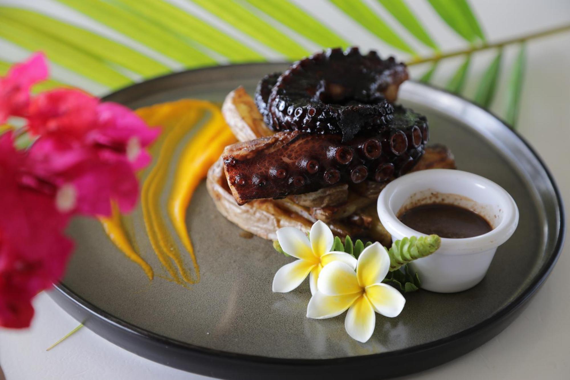 Altiplanico Rapa Nui Hotel Hanga Roa Bagian luar foto